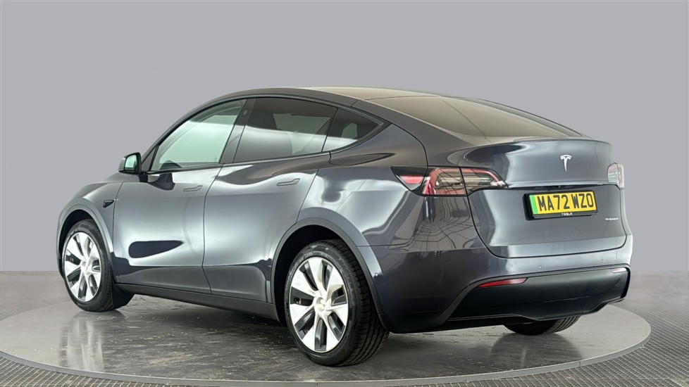 TESLA MODEL Y Image 3