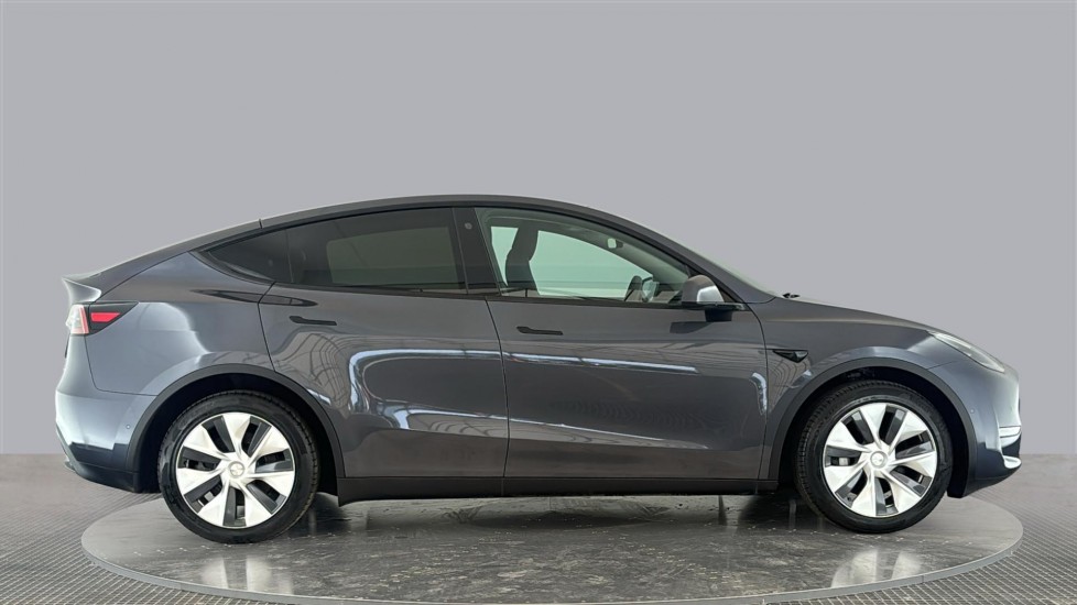TESLA MODEL Y Image 6