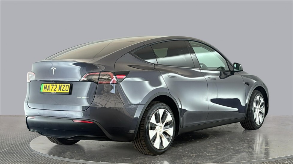 TESLA MODEL Y Image 5
