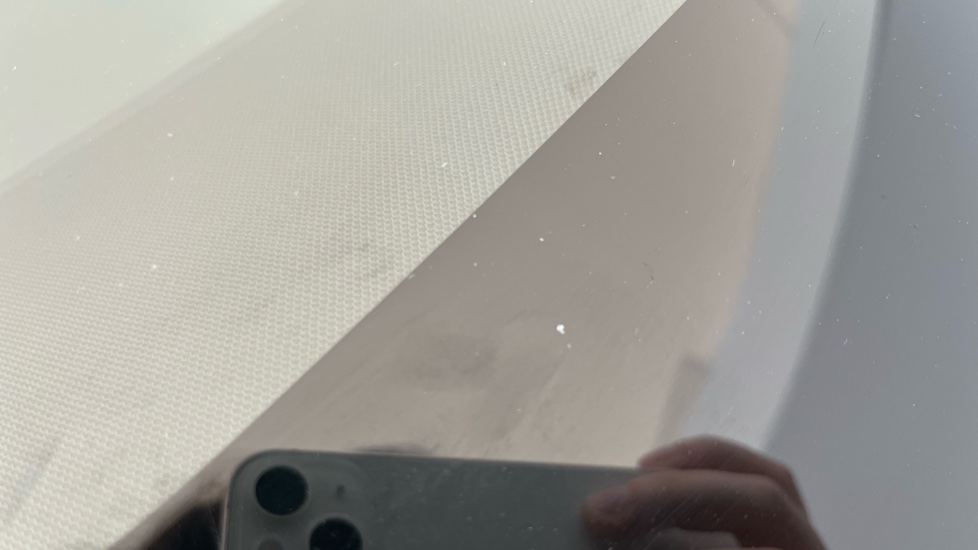TESLA MODEL Y chips