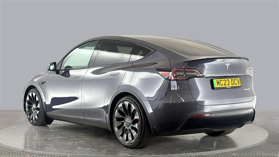 TESLA MODEL Y Image 3