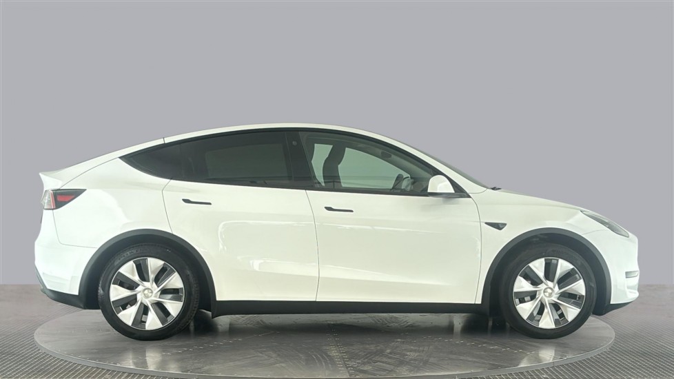 TESLA MODEL Y Image 6