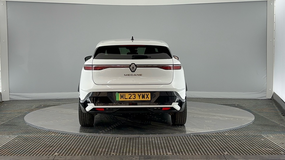 RENAULT MEGANE E-TECH Image 4