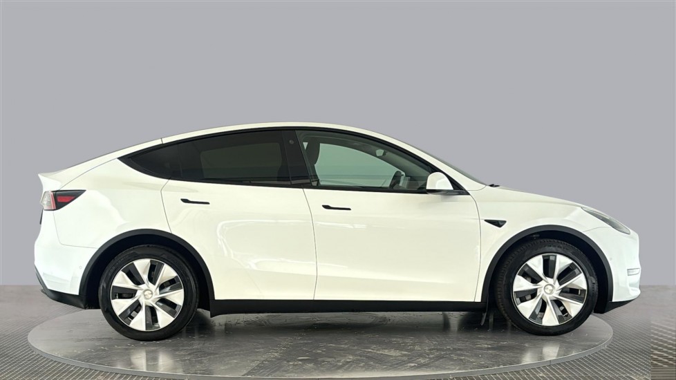 TESLA MODEL Y Image 6