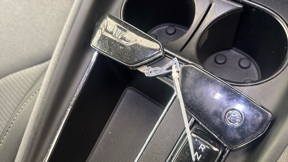 SKODA ENYAQ both met cases worn