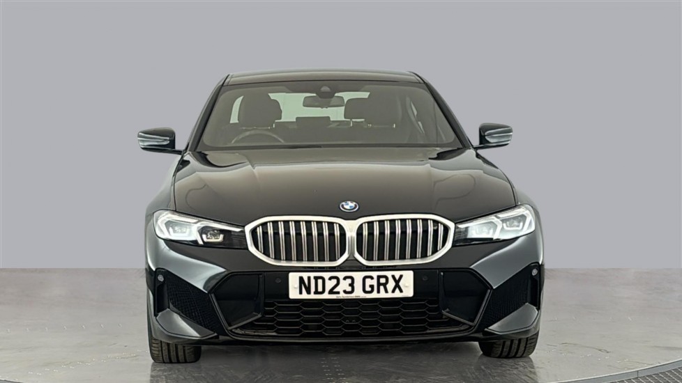 BMW 3 SERIES Image 8