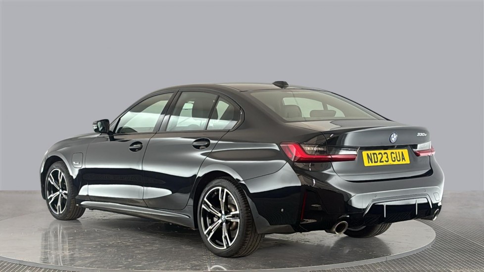 BMW 3 SERIES Image 3