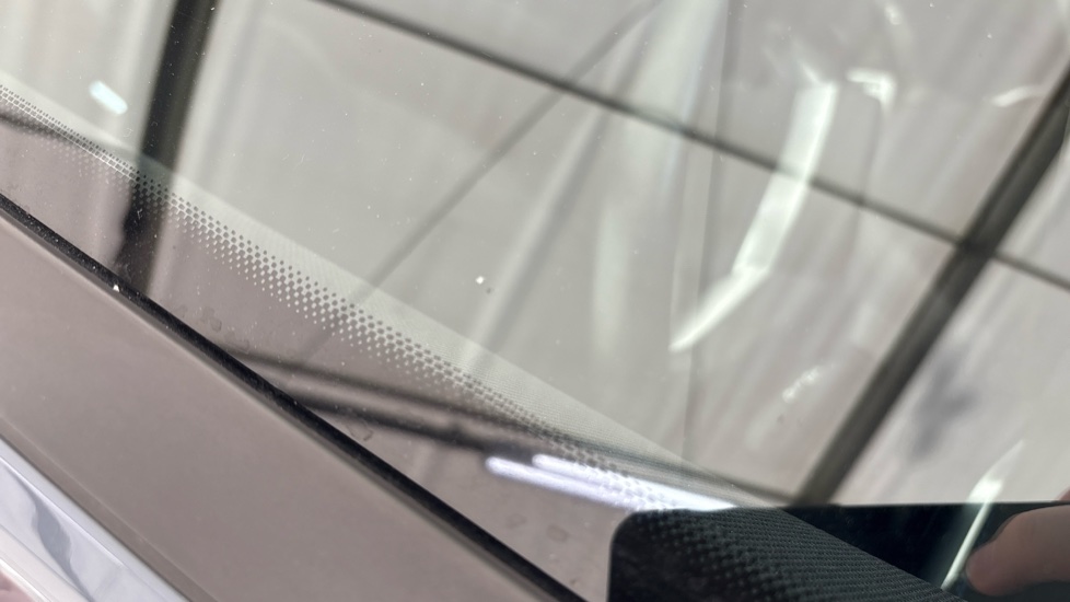 BMW iX1 Multiple chips