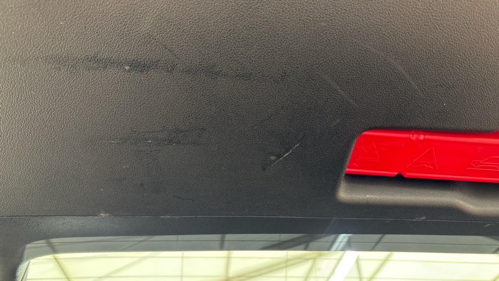 BMW iX1 Scuff