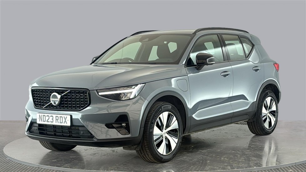 Used VOLVO XC40