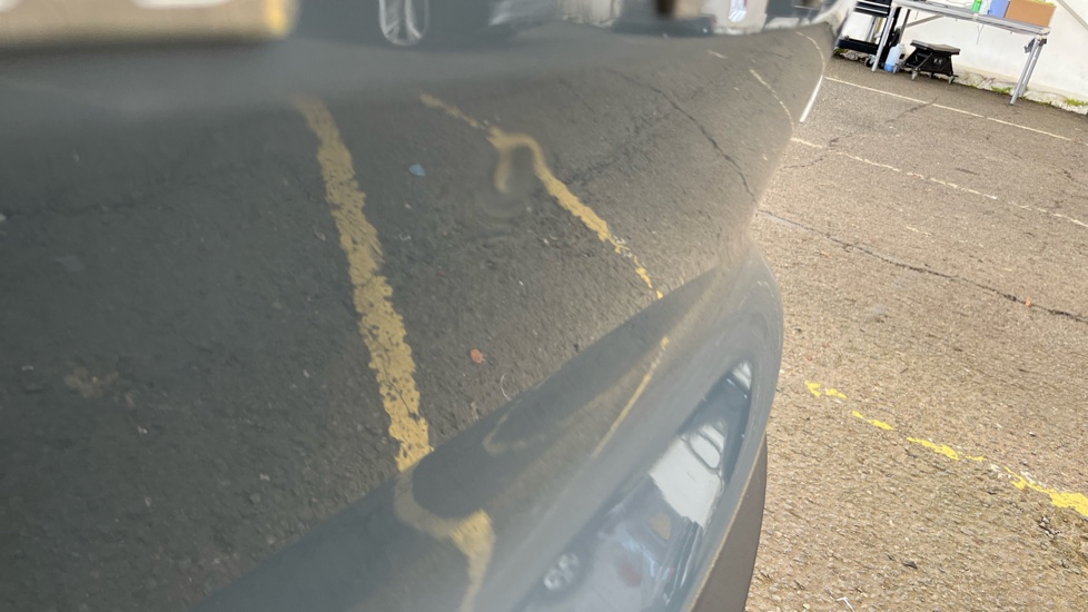 VOLVO XC40 dents