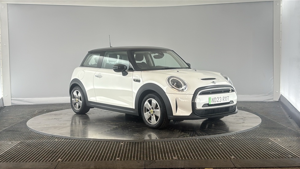 MINI HATCHBACK Image 7
