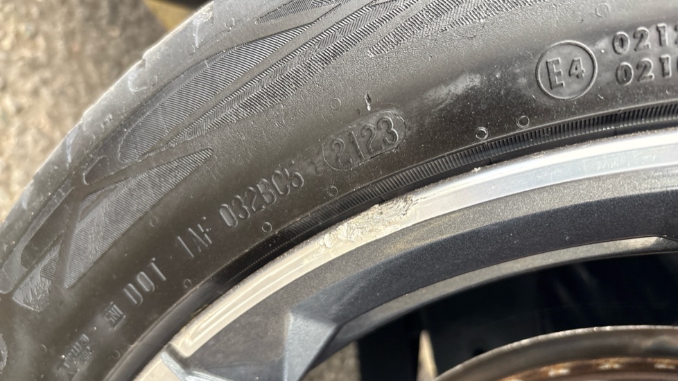 BMW iX1 scuff