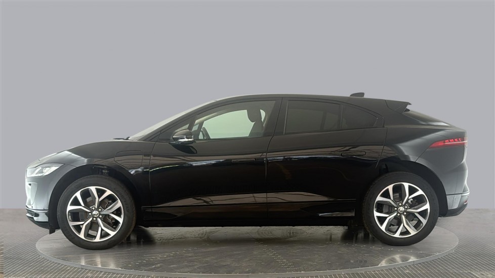 JAGUAR I-PACE Image 2