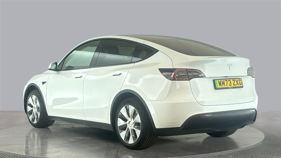TESLA MODEL Y Image 3