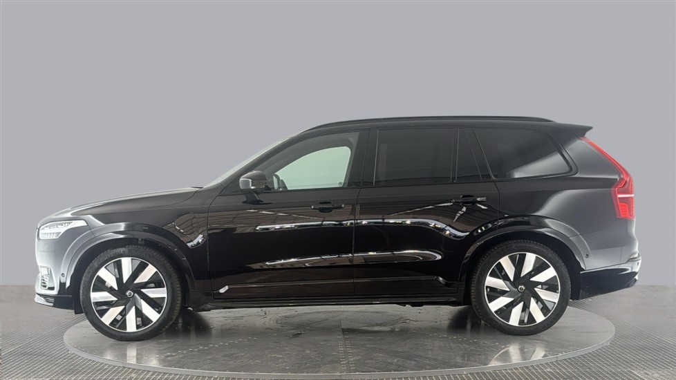 VOLVO XC90 Image 2