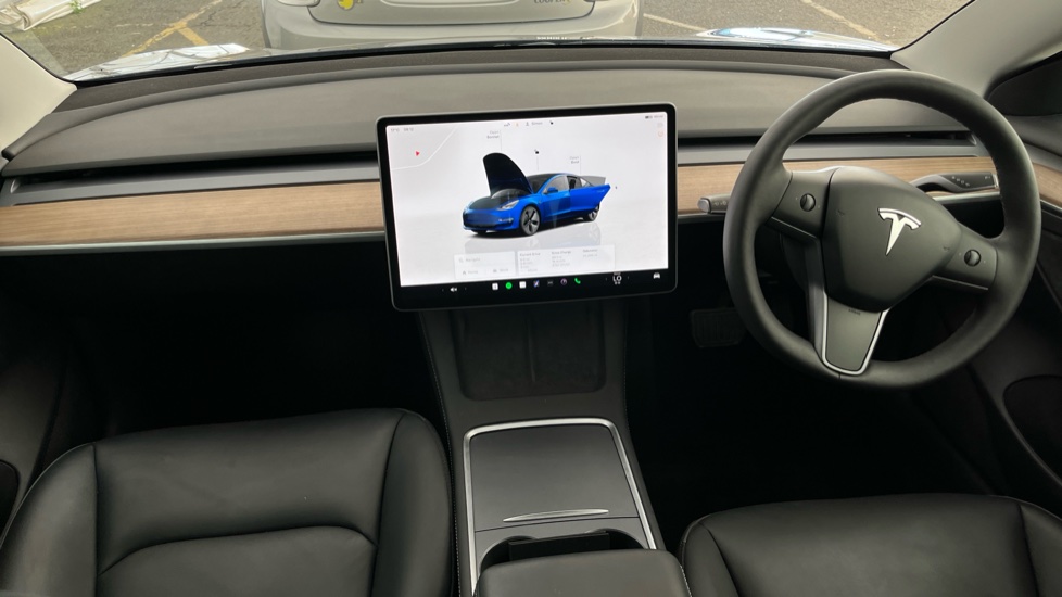 TESLA MODEL 3 Image 11