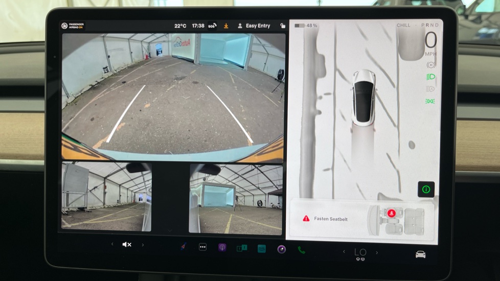 TESLA MODEL 3 Reverse camera
