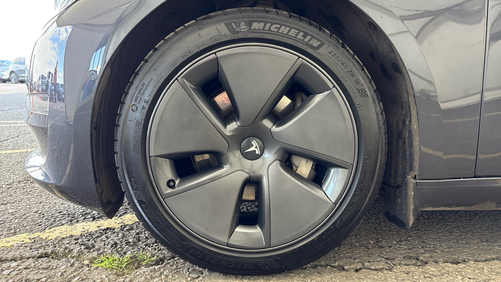 TESLA MODEL 3 MODEL 3 SALOON Long Range AWD 4dr Auto