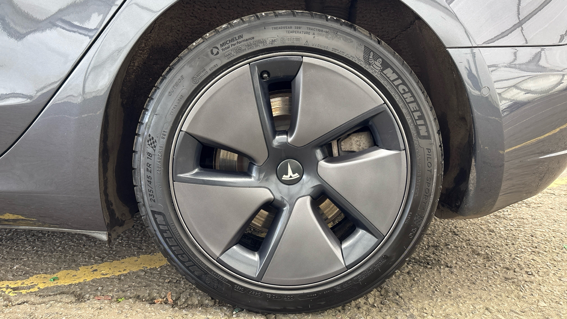 TESLA MODEL 3 MODEL 3 SALOON Long Range AWD 4dr Auto