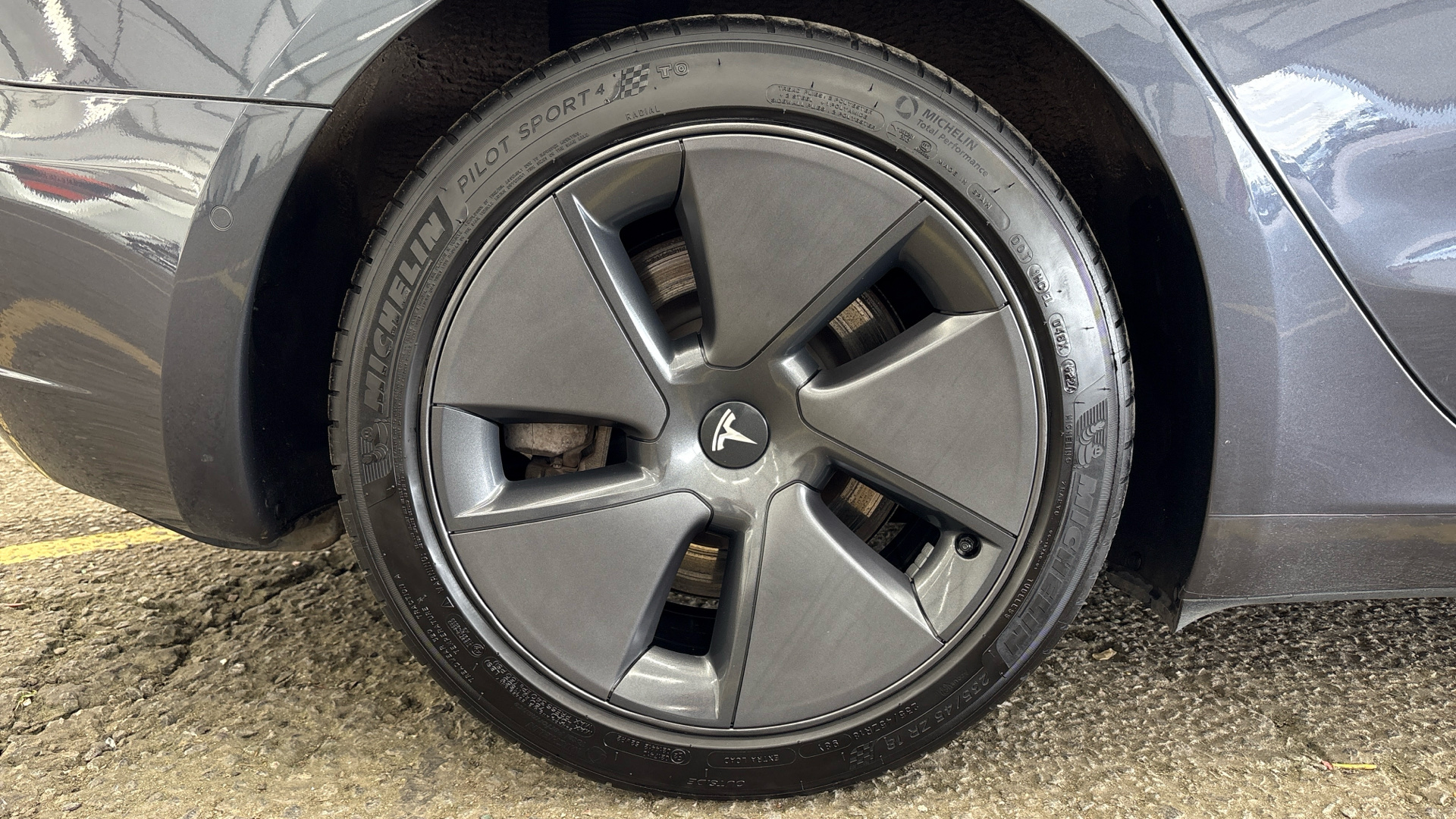 TESLA MODEL 3 MODEL 3 SALOON Long Range AWD 4dr Auto