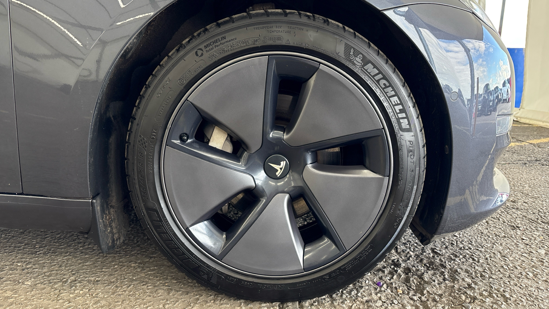 TESLA MODEL 3 MODEL 3 SALOON Long Range AWD 4dr Auto