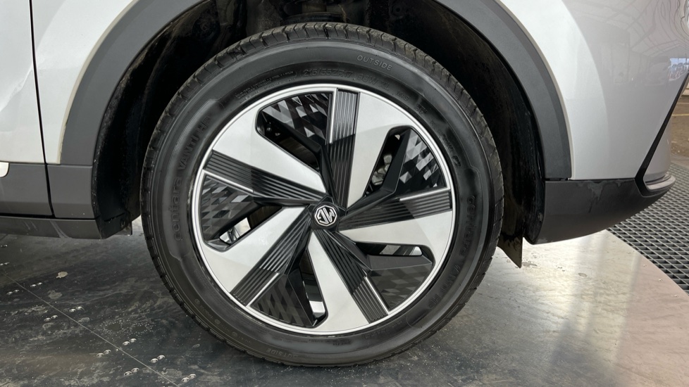 MG ZS Image 20