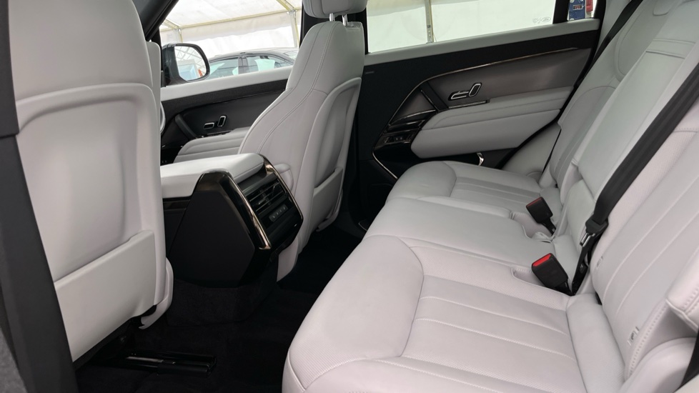LAND ROVER RANGE ROVER SPORT Image 14