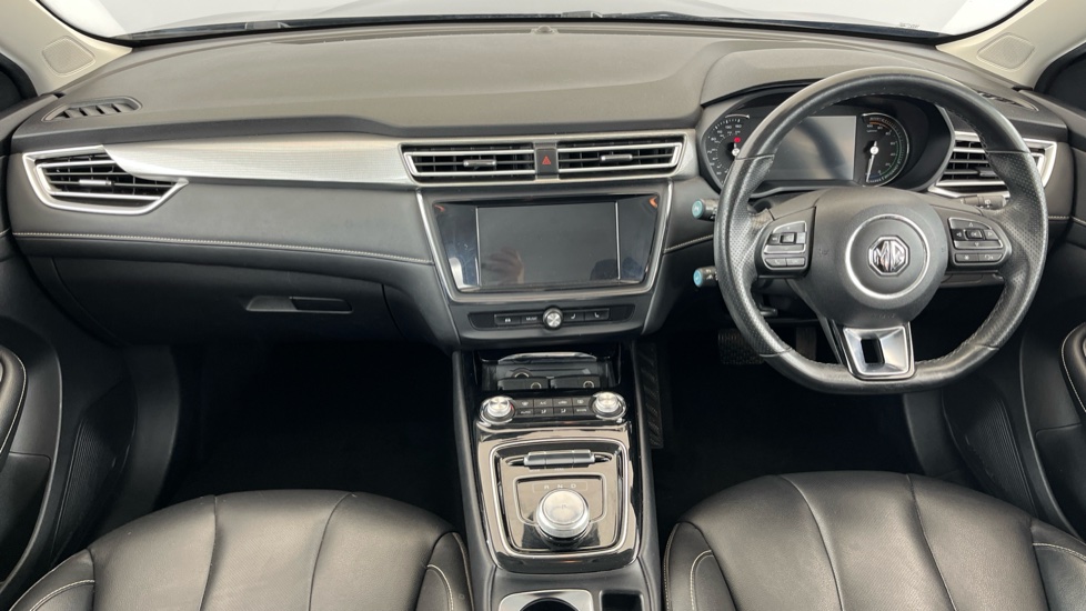 MG MG5 Image 11