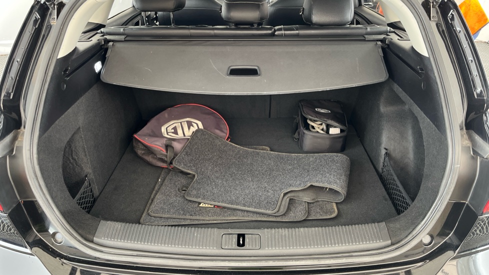 MG MG5 Image 15