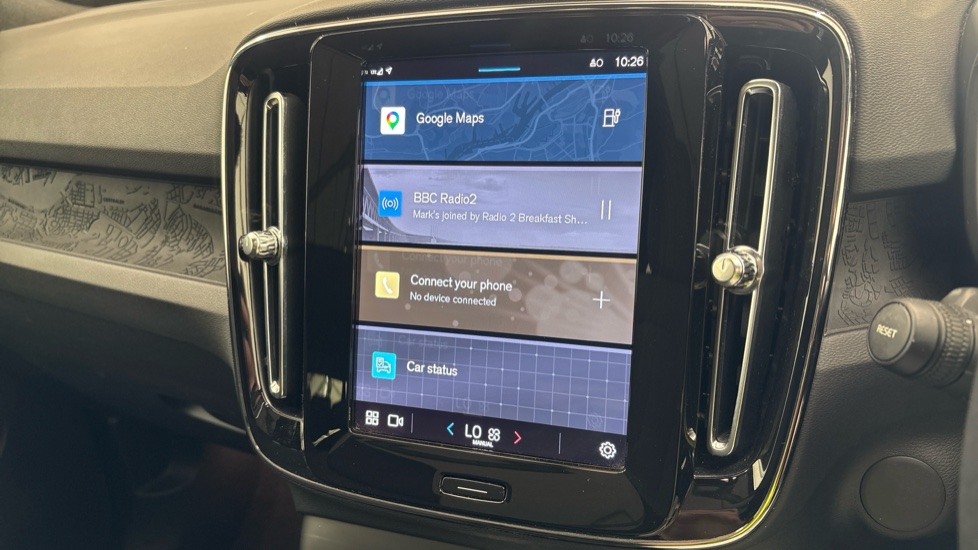 VOLVO C40 Image 12