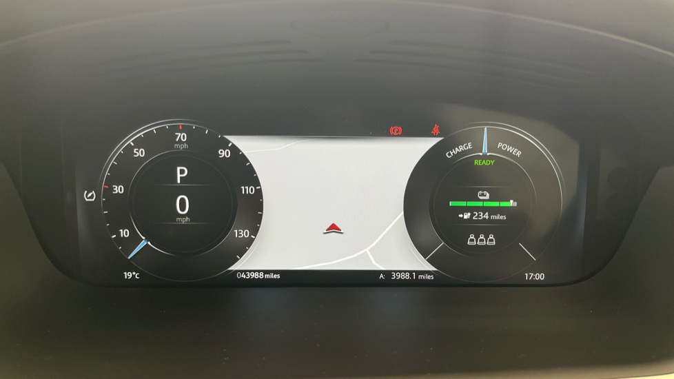 JAGUAR I-PACE Image 13