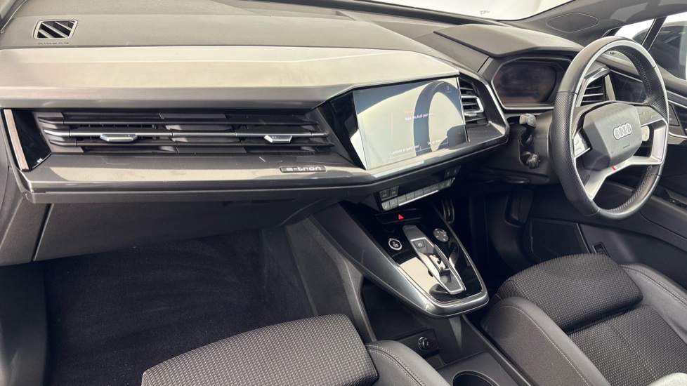 AUDI Q4 Image 10