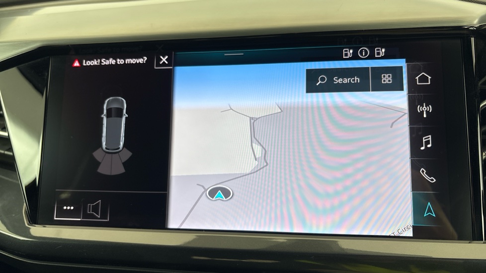 AUDI Q4 parking sensors