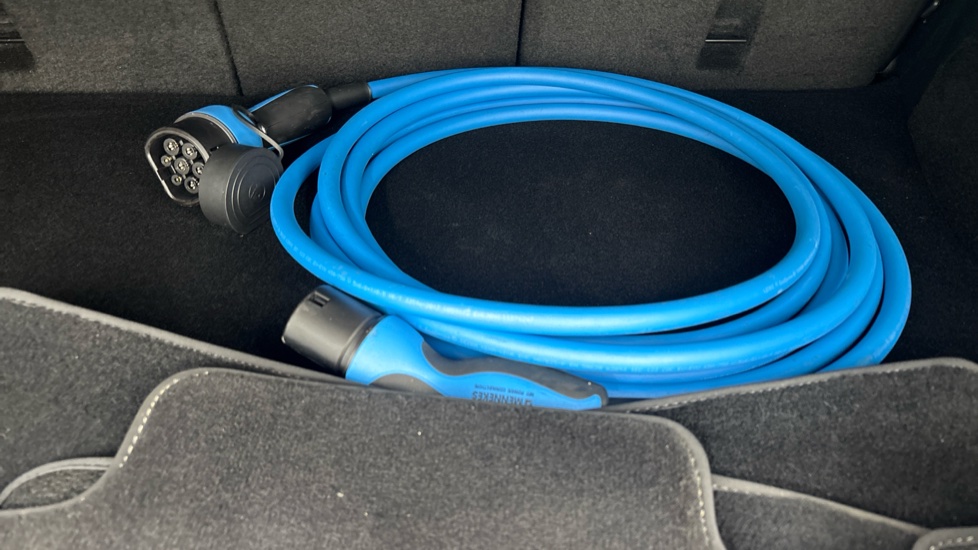 TESLA MODEL Y Image 22