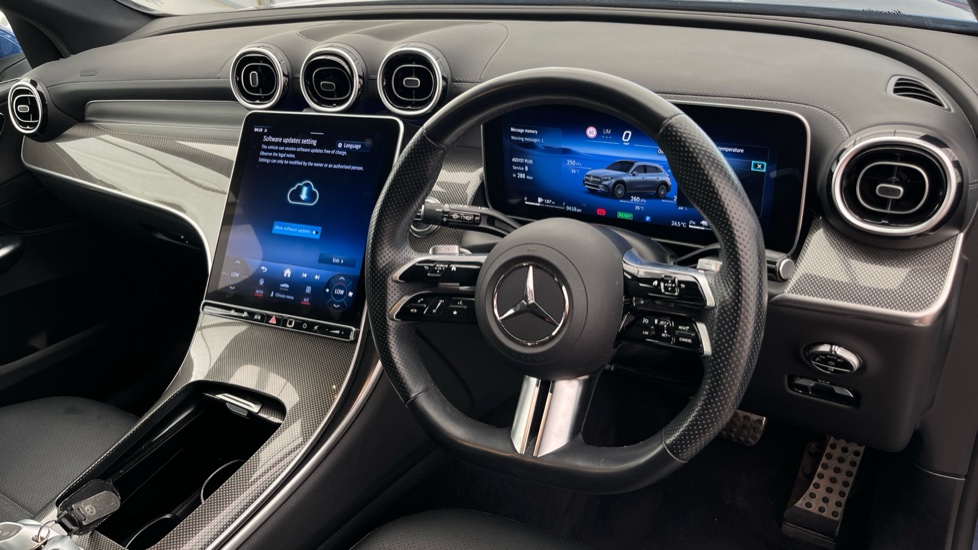 MERCEDES GLC Image 9