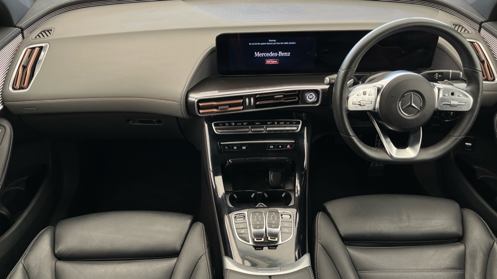 MERCEDES EQC Image 11