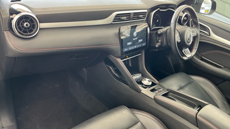 MG ZS Image 10