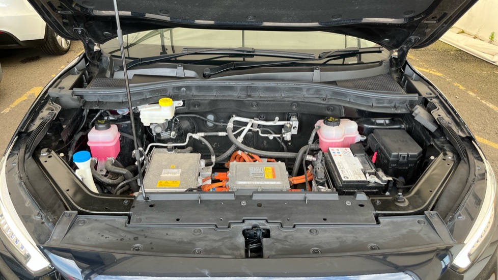 MG ZS Image 16