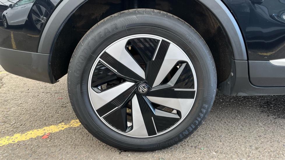 MG ZS Image 19