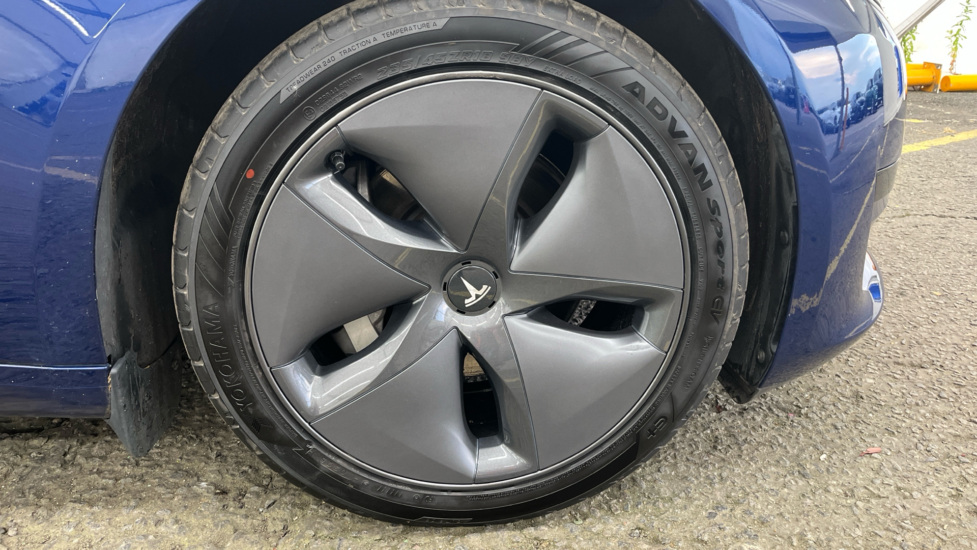 TESLA MODEL 3 MODEL 3 SALOON RWD 4dr Auto