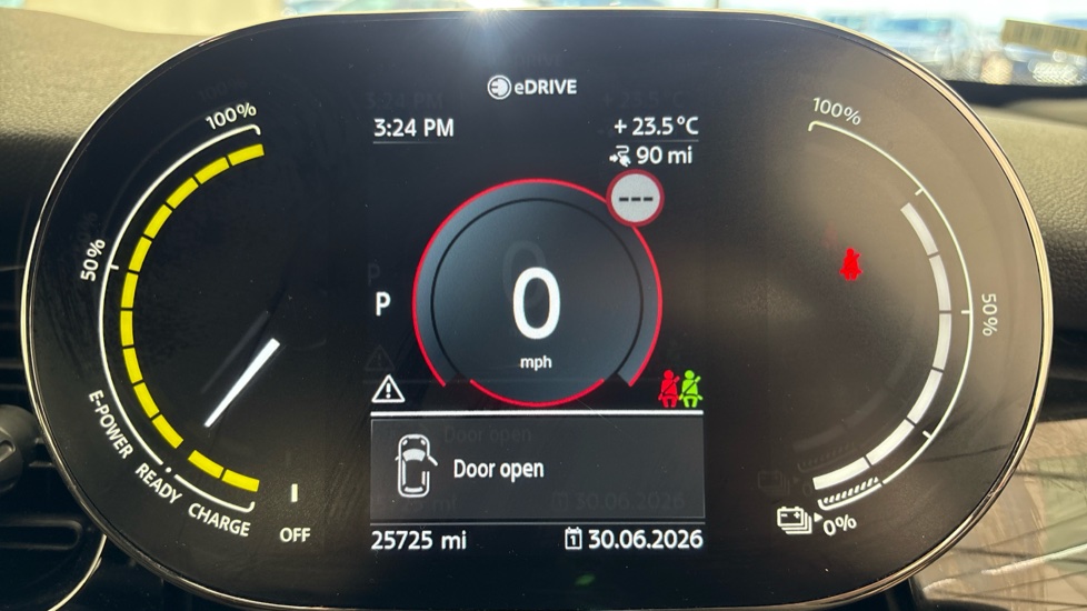 MINI HATCHBACK Image 13