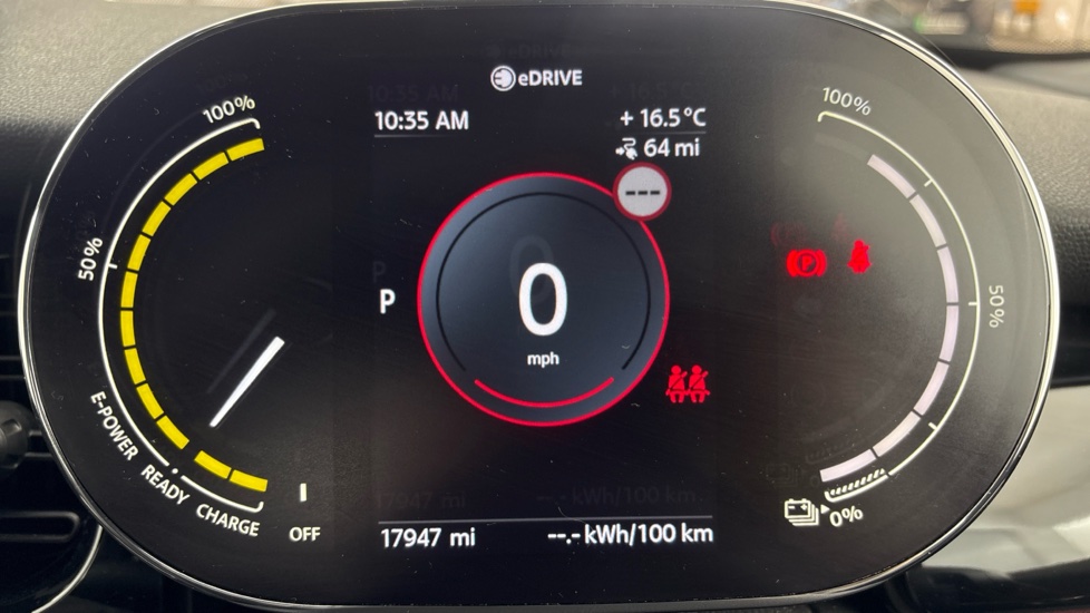 MINI HATCHBACK Image 12
