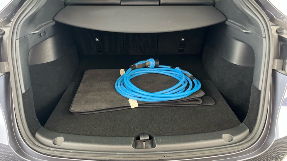 TESLA MODEL Y Image 15