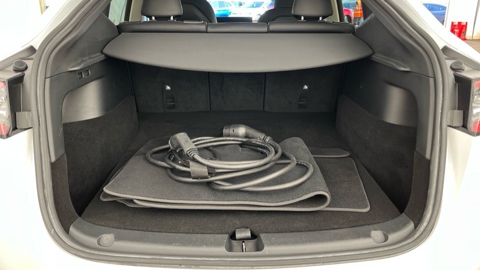 TESLA MODEL Y Image 15