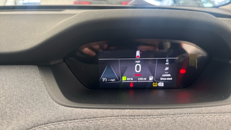 SKODA ENYAQ Image 13