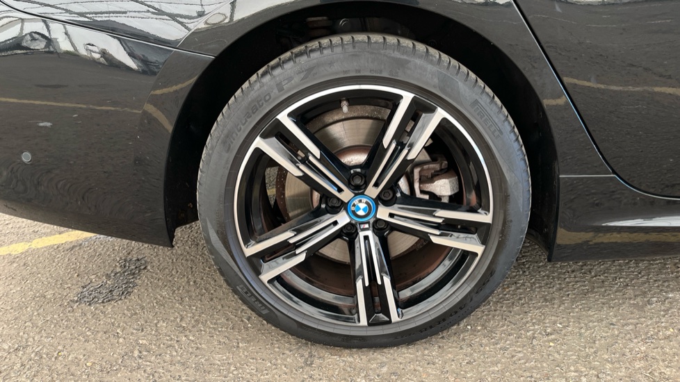 BMW 3 SERIES Image 19
