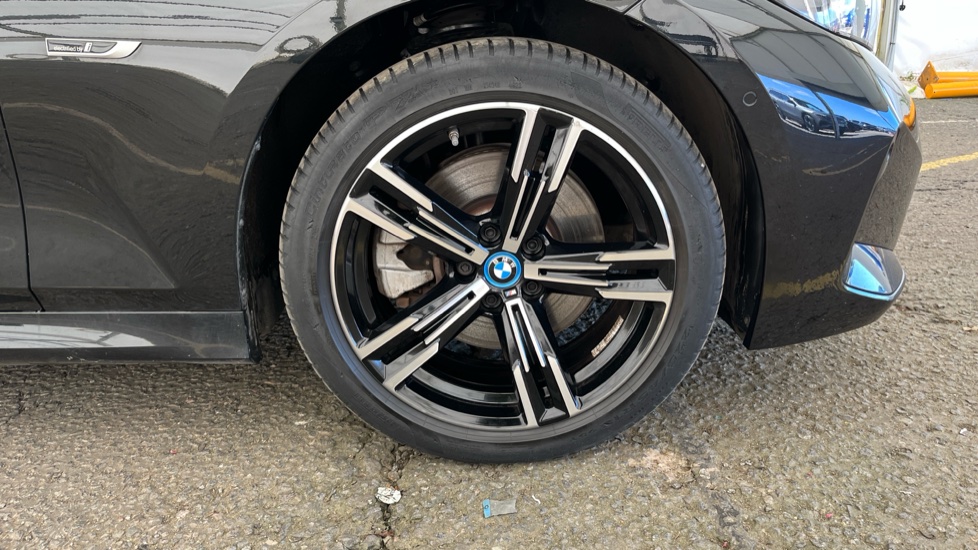 BMW 3 SERIES Image 20