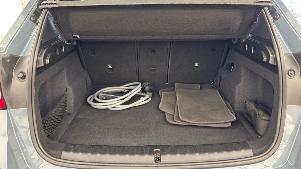 BMW iX1 Image 15
