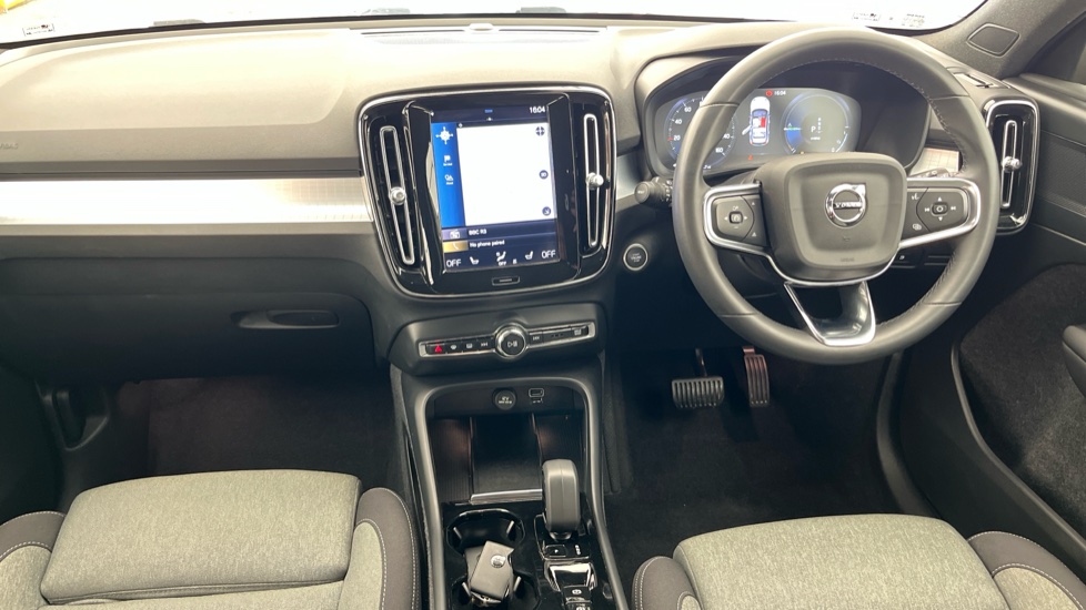 VOLVO XC40 Image 11